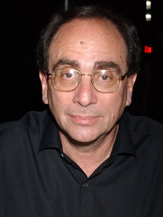 R.L. Stine - Photo 1