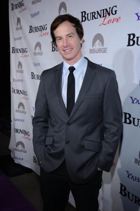 Rob Huebel - Photo 4